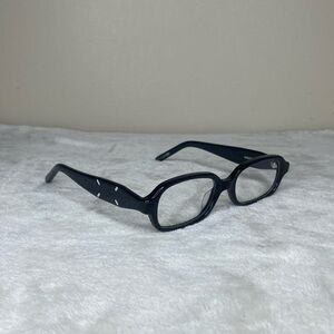 Gentle Monster Maison Margiela MM210 01 Oval sunglasses Black/Clear